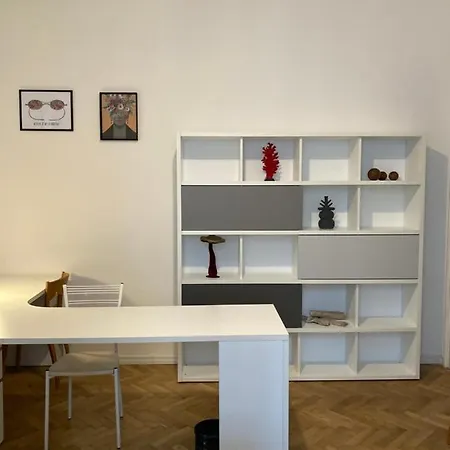 Ideal Apartment Trieste